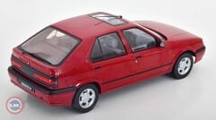 1:18 1994 Renault 19 Europa - red
