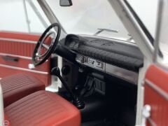 1:18 IXO 1970 Fiat 124