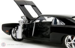 1:24 Jada 1970 Dodge Charger & Doms figure - Fast & Furious