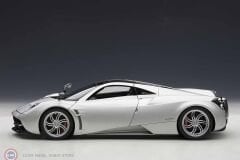 1:18 Autoart 2011 Pagani Huayra Silver