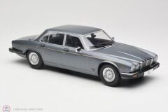 1:18 MCG Jaguar XJ Series 3 1979 - darkgrey