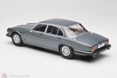 1:18 MCG Jaguar XJ Series 3 1979 - darkgrey