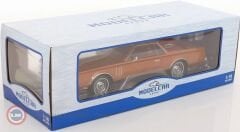 1:18 MCG 1978 Lincoln Continental Mark V