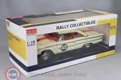1:18 Sunstar 1963 Ford Galaxie 500 XL No45 Jack Sears British Saloon Car Championship Winner