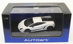 1:43 2007 Lamborghini Gallardo LP570-4 Superrleggera