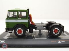 1:43 IXO 1961 Fiat 690 T1