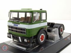 1:43 IXO 1961 Fiat 690 T1