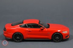 1:43 2015 Ford Mustang Coupe 5.0 GT