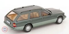 1:18 Triple9 1995 Mercedes Benz E-Class T Model W124