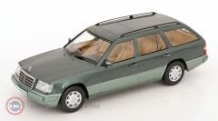 1:18 1995 Mercedes Benz E-Class T Model