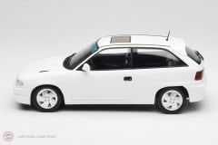 1:18 Norev 1991 Opel Astra F GSI Blanc Casablanca