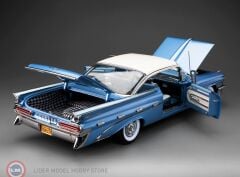 1:18 Sunstar 1959 Pontiac Bonneville Hard Top