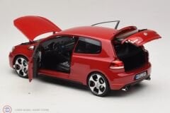 1:18 Norev 2009 Volkswagen Golf 6 GTI