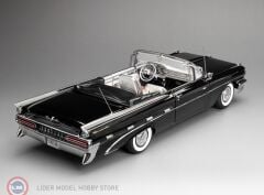 1:18 Sunstar 1959 Pontiac Bonneville Open Convertible