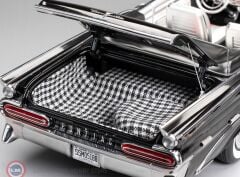1:18 Sunstar 1959 Pontiac Bonneville Open Convertible