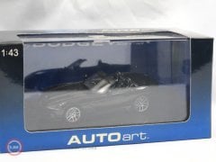 1:43 2003 Dodge Viper SRT-10