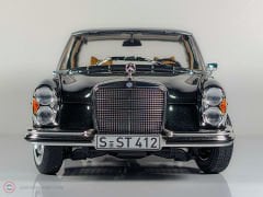 1:18 Norev 1968 Mercedes Benz 280 SE W108 Pine Green
