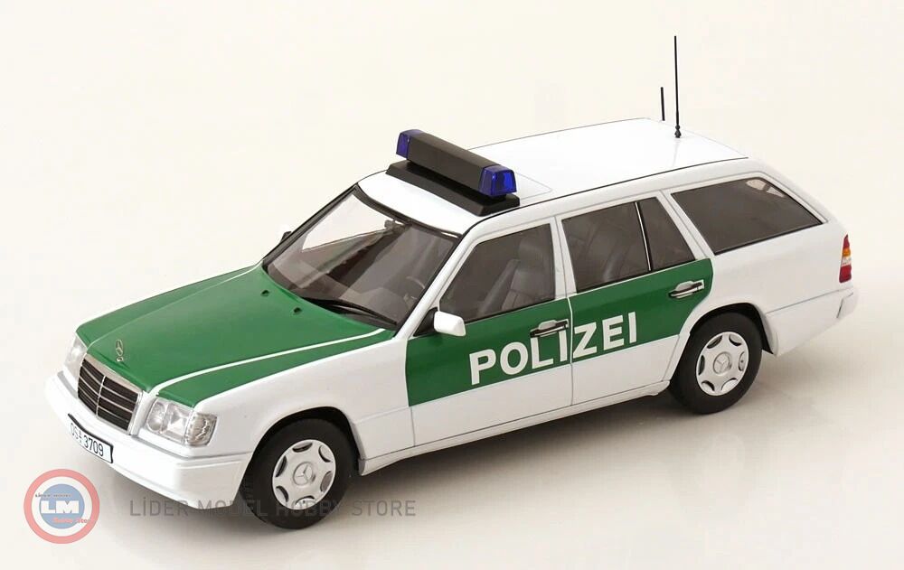 1:18 1995 Mercedes Benz E-Class T Model W124 *Police*