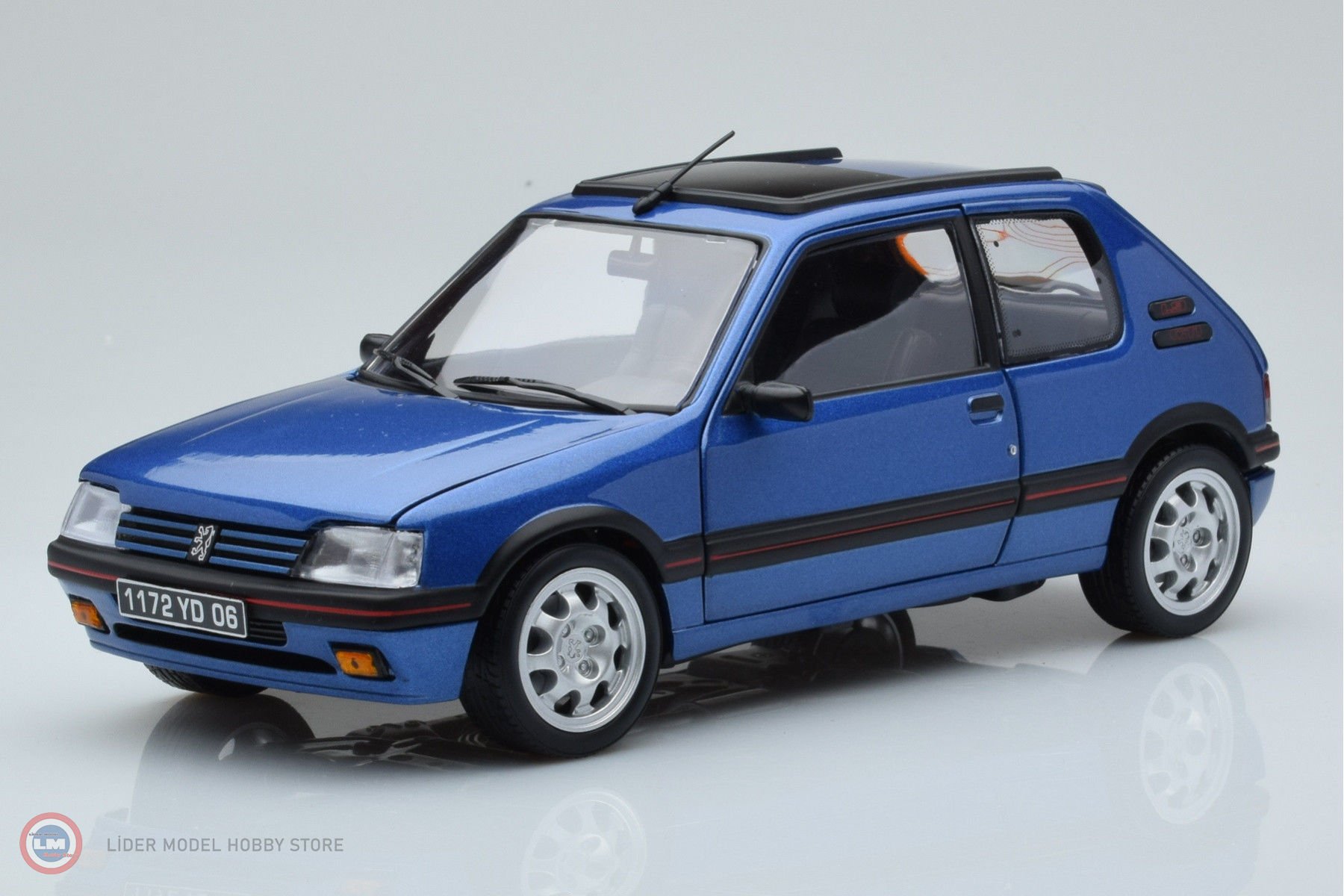 1:18 Norev 1992 Peugeot 205 GTi 1.9 windowroof - Miami Blue