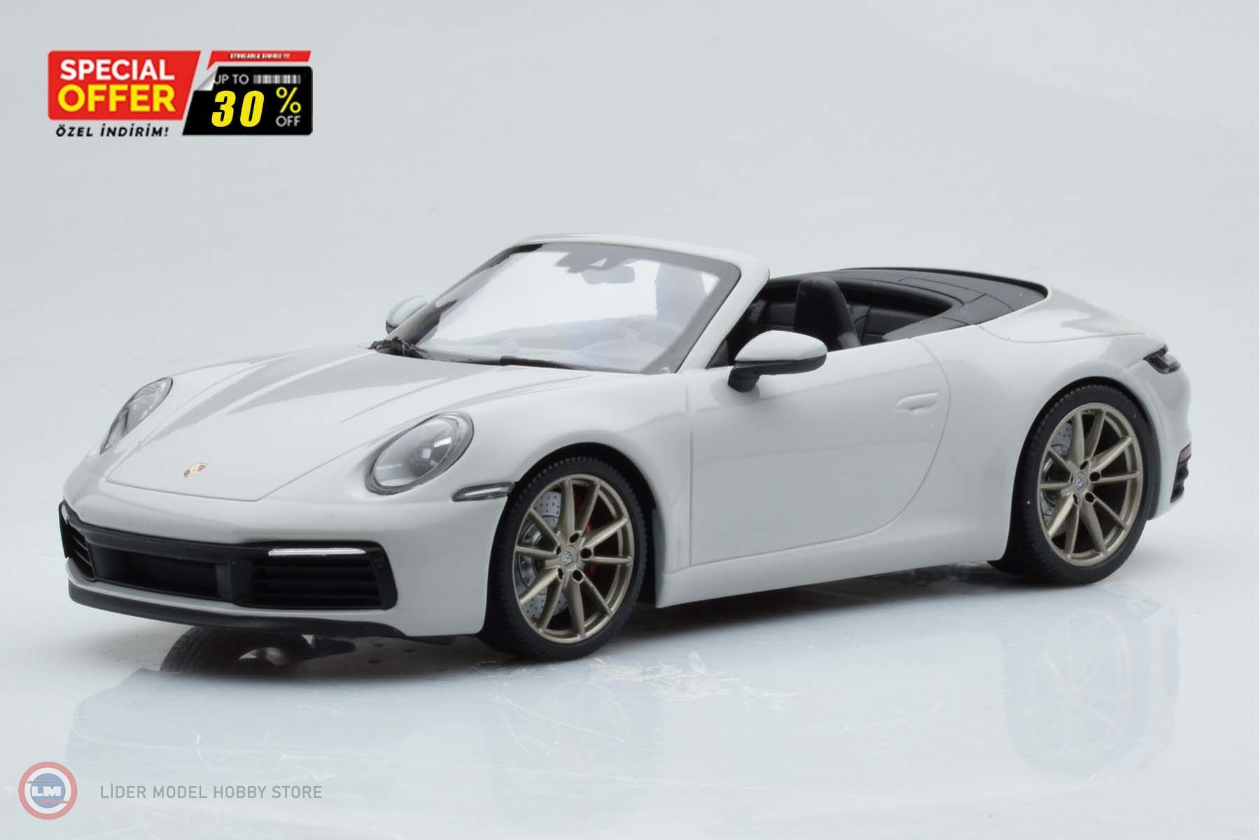 1:18 2019 Porsche 911 CARRERA 4S CABRIOLET