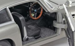 1:18 Aston Martin DB5 James Bond Goldfinger