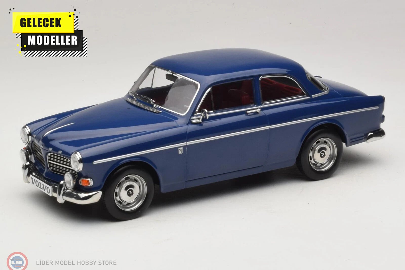1:18 Norev 1966 Volvo Amazon Limousine