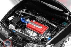 1:18 Motorhelix 1997 Honda Integra Type-R DC2