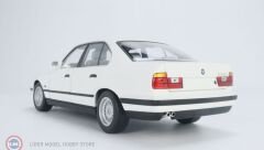 1:18 Minichamps BMW 535i E34 1988