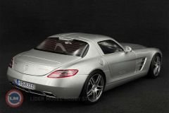1:18 2010 Mercedes Benz SLS AMG Gullwing Coupe C197
