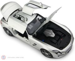 1:18 2010 Mercedes Benz SLS AMG Gullwing Coupe C197