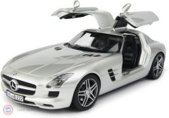 1:18 2010 Mercedes Benz SLS AMG Gullwing Coupe C197
