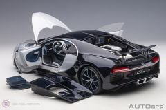 1:12 Bugatti Chiron (Glacier White  Atlantic Blue)