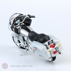 1:18 Maisto 2002 Harley Davidson FLTR Road Glide