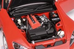 1:18 MotorHelix 2007 Honda S2000 Type S Hard Top With Engine And Accessories