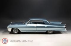 1:18 GLM STAMP 1962 Cadillac Sedan de Ville - Newport blue metallic