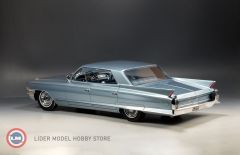1:18 GLM STAMP 1962 Cadillac Sedan de Ville - Newport blue metallic