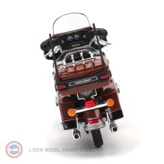 1:18 Maisto 2013 Harley Davidson FLHTK Electra Glide Ultra