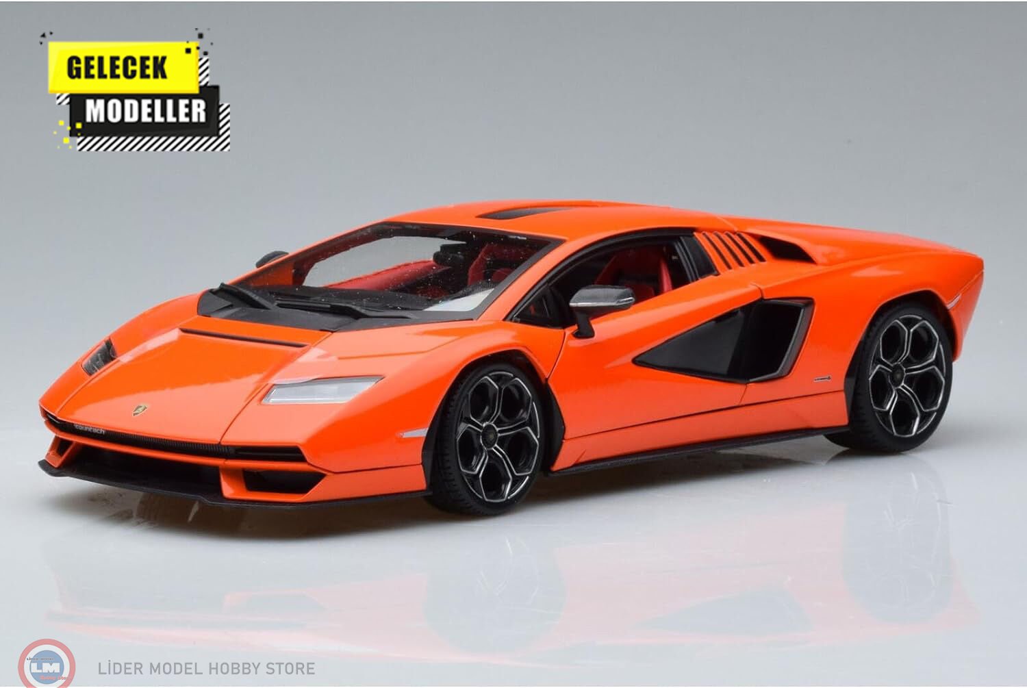 1:18 Maisto 2021 Lamborghini COUNTACH LPi 800-4