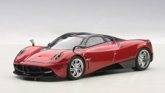 1:43 2011 Pagani Huayra