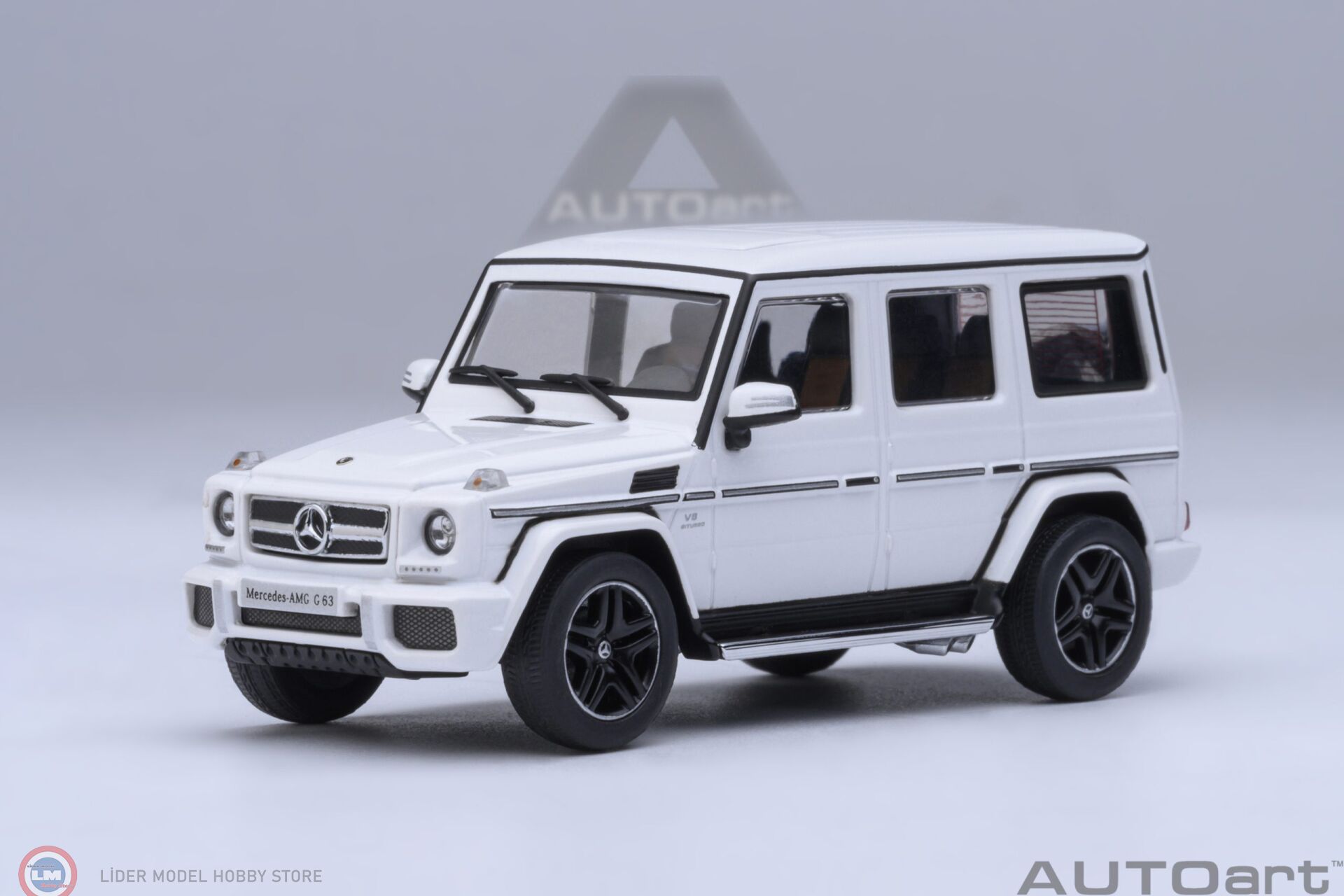 1:64 Autoart 2017 Mercedes Benz AMG G63