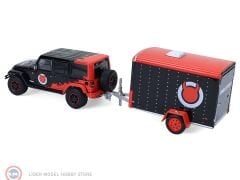 1:64 Greenlight 2012 Jeep Wrangler Unlimited with Small Cargo Trailer