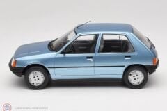 1:18 MCG 1984 Peugeot 205