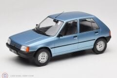 1:18 MCG 1984 Peugeot 205