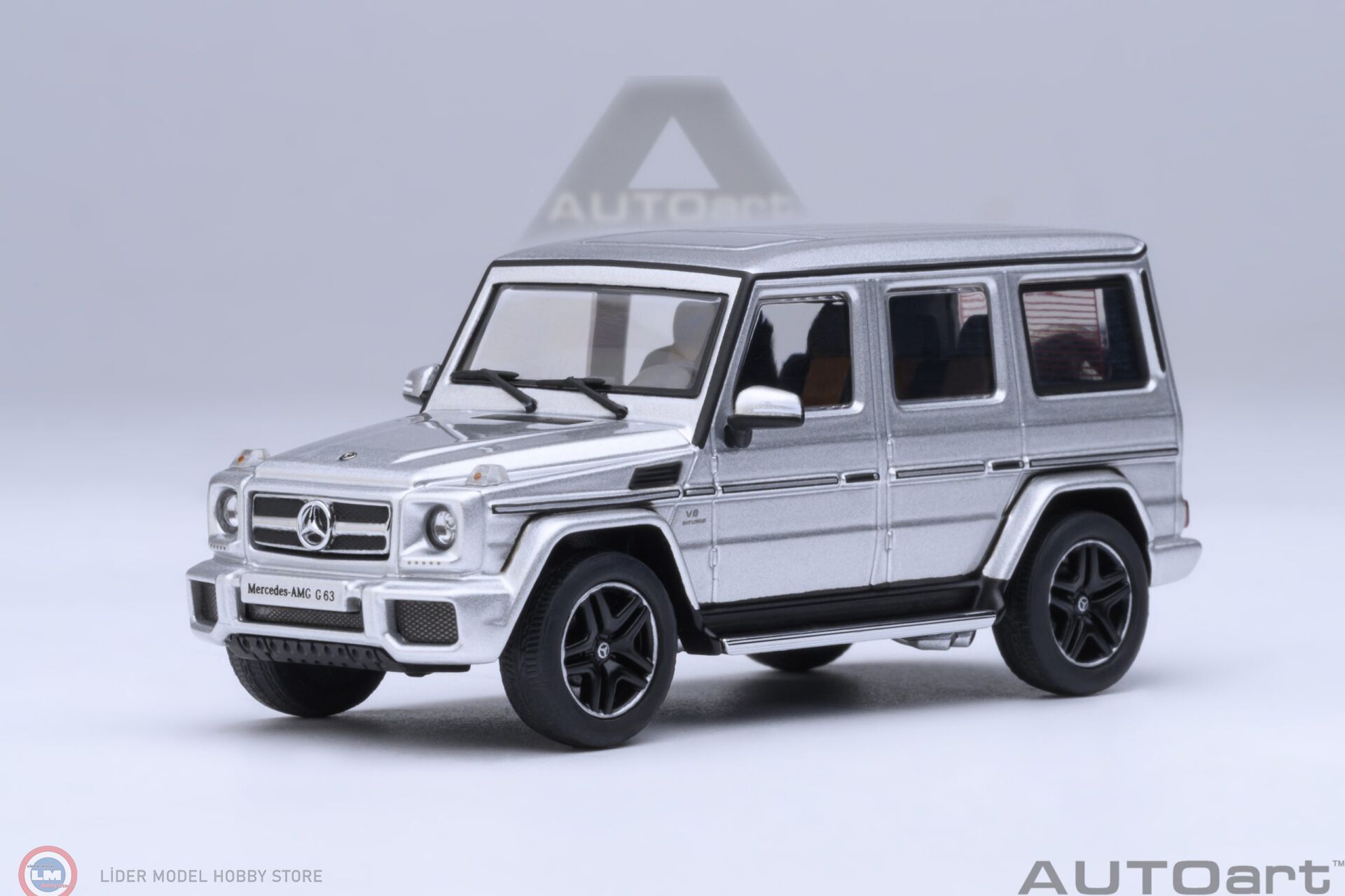 1:64 Autoart 2017 Mercedes Benz AMG G63