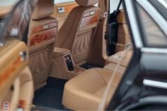 1:18 1986 Jaguar DAIMLER XJ6 (XJ40)