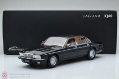 1:18 1986 Jaguar DAIMLER XJ6 (XJ40)