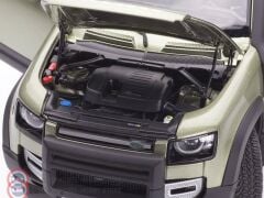 1:18 2020 Land Rover Defender 110 Roof Pack