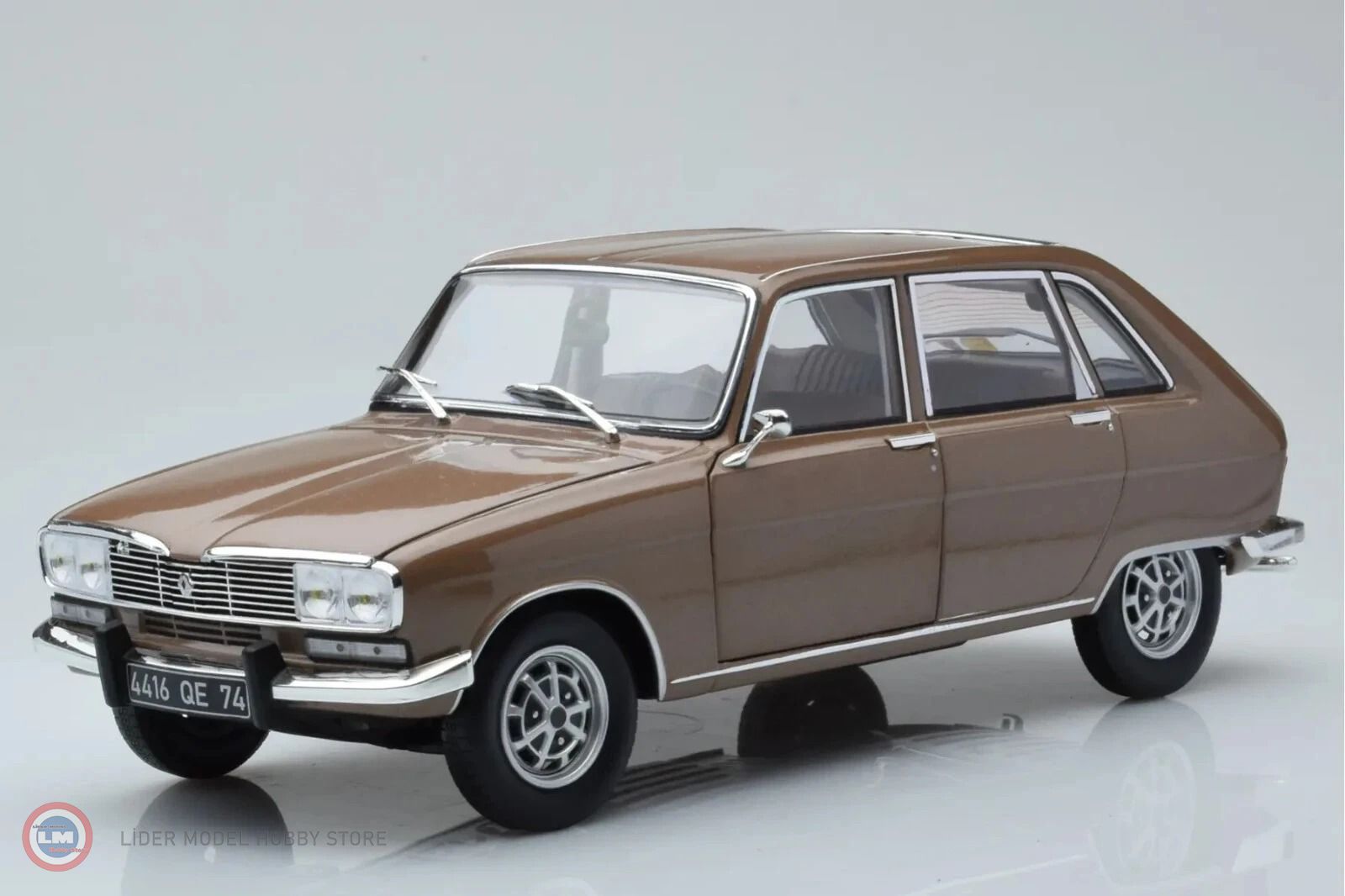 1:18 Norev 1974 Renault 16 TX Metallic Beige