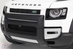 1:18 2020 Land Rover Defender 110 30th Anniversary Version Fuji White
