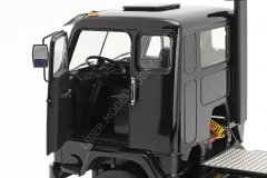 1:18 1977 Volvo F88 John Player Special